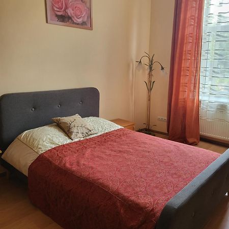 Apartment Near St. Elizabeth Church Львов Экстерьер фото