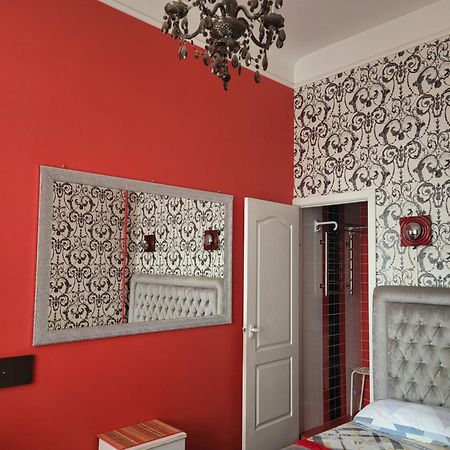 Apartment Near St. Elizabeth Church Львов Экстерьер фото